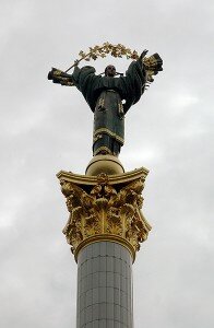 Monument Niezależności w Kijowie. Źródło: Wikimedia Commons