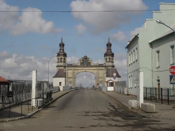 В'їзд на прикордонний Міст королеви Луїзи. Джерело: wikimedia.org