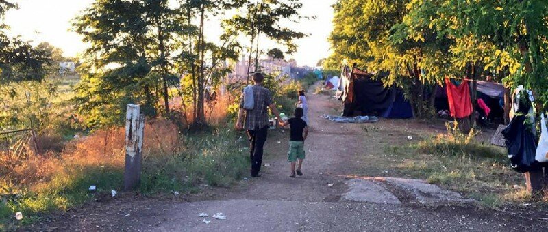 Entrance to Kelebija transit zone camp, author: Sonia Nandzik ⓒ